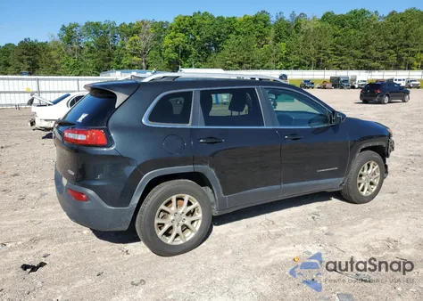 2016 Jeep Cherokee Latitude z USA, uszkodzony, nr VIN 1C4PJMCB4GW375624